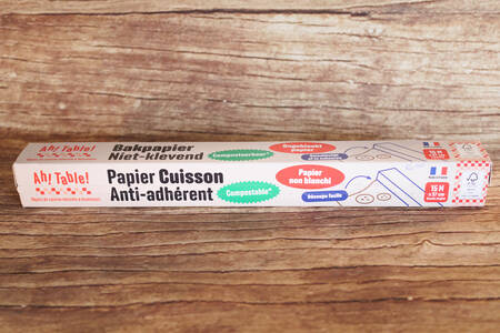 Papier de cuisson anti-adhérent 1500 cm 